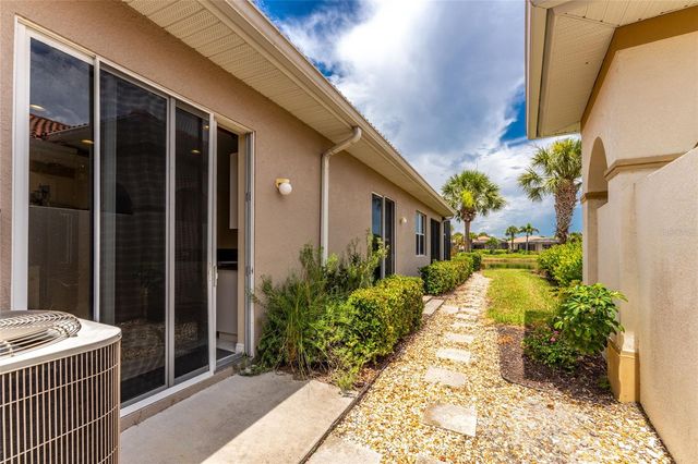 246 MESTRE PLACE, North Venice, FL 34275