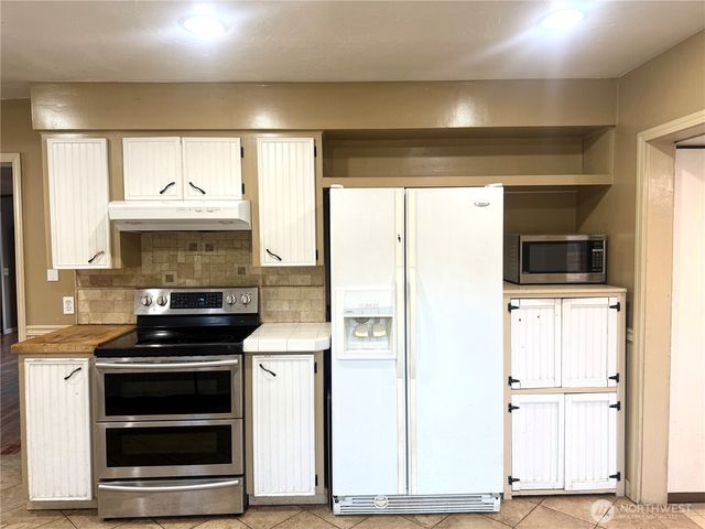 23799 Old Day creek, Sedro Woolley, WA 98284