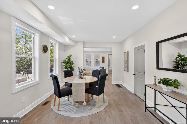 933 S 59TH ST, Philadelphia, PA 19143