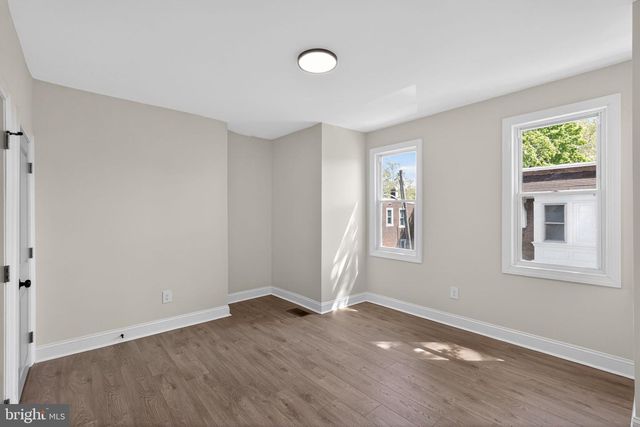 933 S 59TH ST, Philadelphia, PA 19143