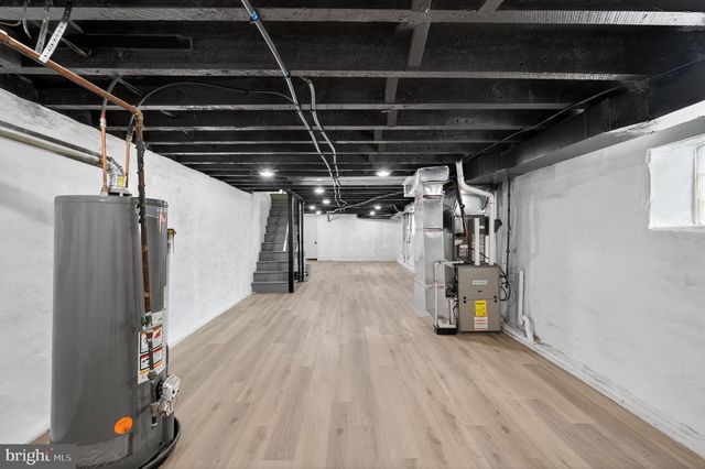 933 S 59TH ST, Philadelphia, PA 19143