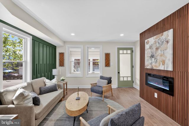 933 S 59TH ST, Philadelphia, PA 19143