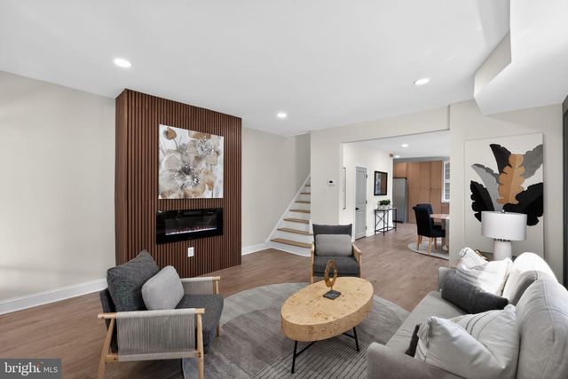 933 S 59TH ST, Philadelphia, PA 19143