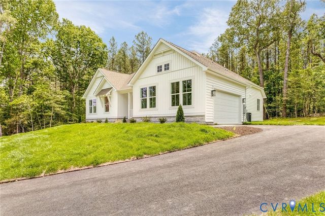 13219 Killbarney Dr, Chesterfield, VA 23838