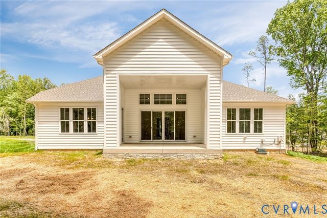 13219 Killbarney Dr, Chesterfield, VA 23838