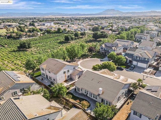 43 Sorrel Ct, Oakley, CA 94561