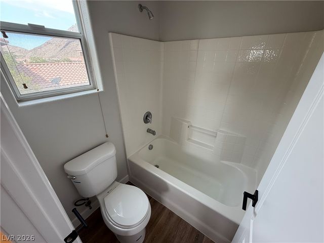 4026 Sparrow Rock Street, Las Vegas, NV 89129