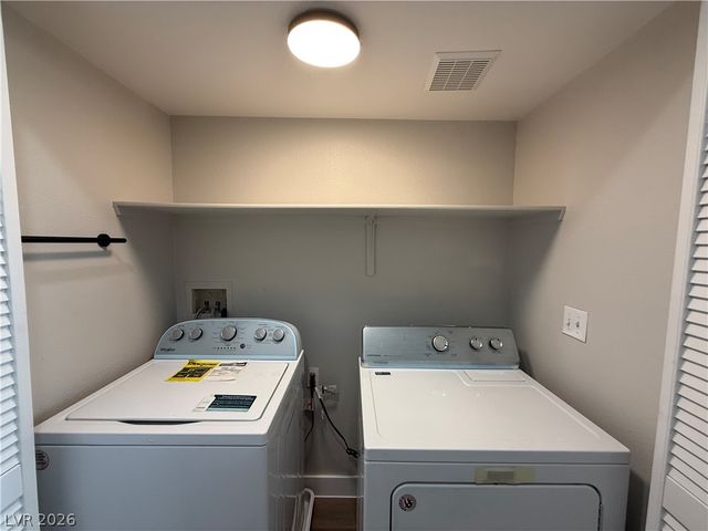 4026 Sparrow Rock Street, Las Vegas, NV 89129