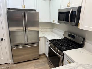 4026 Sparrow Rock Street, Las Vegas, NV 89129