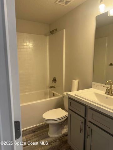 1347 De Groodt Road SW, Palm Bay, FL 32908