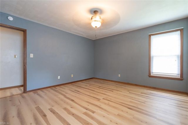 1960 Southaven DR, Virginia Beach, VA 23464