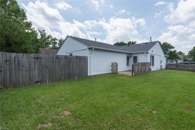 1960 Southaven DR, Virginia Beach, VA 23464