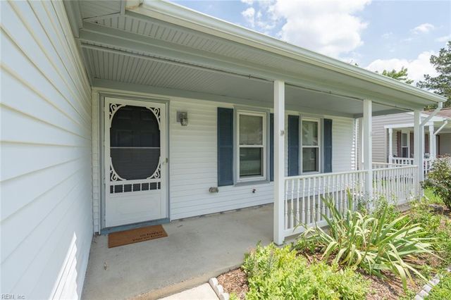 1960 Southaven DR, Virginia Beach, VA 23464