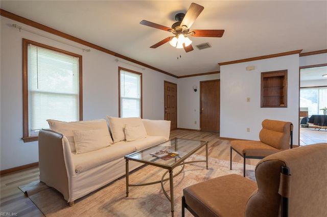 1960 Southaven DR, Virginia Beach, VA 23464