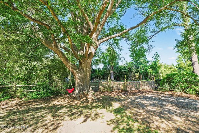 203 W Fayetteville Street, Micro, NC 27555