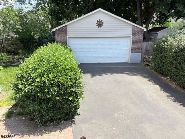 512 Madison St, Boonton Town, NJ 07005