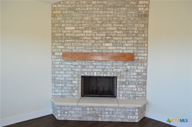 425 County Road 3152, Kempner, TX 76539