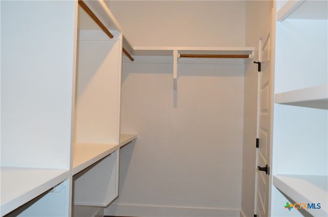 425 County Road 3152, Kempner, TX 76539