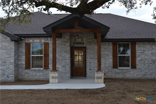 425 County Road 3152, Kempner, TX 76539