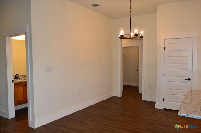 425 County Road 3152, Kempner, TX 76539