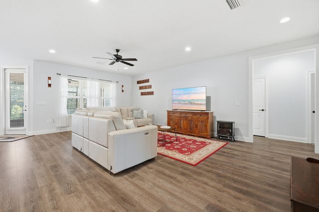 1516 Mill Creek Drive, Baker, FL 32531