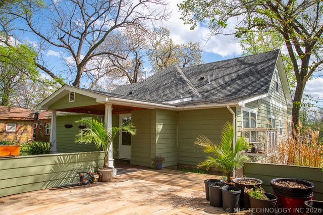 601 Goingsnake Street, Tahlequah, OK 74464