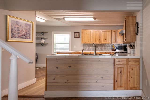 601 Goingsnake Street, Tahlequah, OK 74464