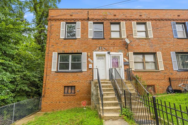 4960 JUST ST NE, Washington, DC 20019