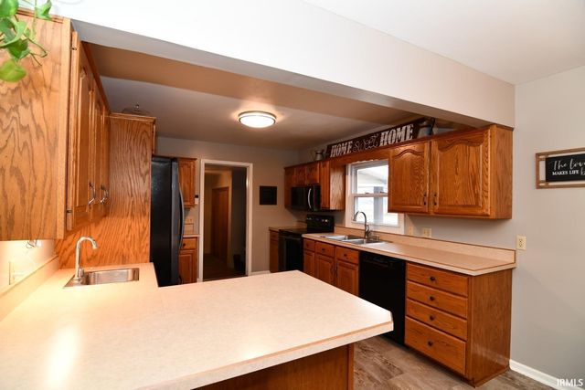 1544 E Degonia Road, Boonville, IN 47601