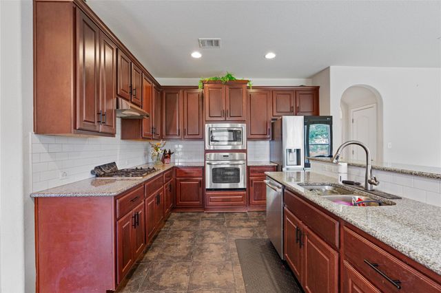 413 Monahans DR, Georgetown, TX 78628