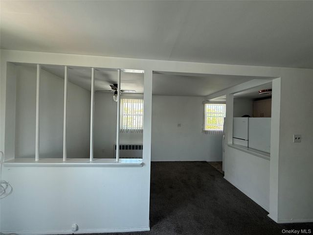 31 Lenox Avenue, Westbury, NY 11590