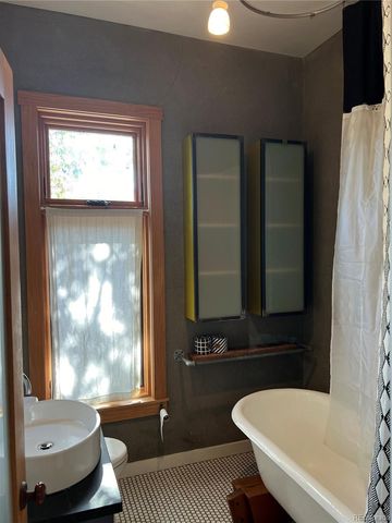1106 W 13th Avenue, Denver, CO 80204