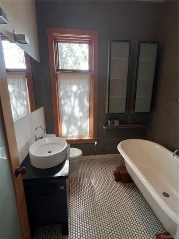 1106 W 13th Avenue, Denver, CO 80204