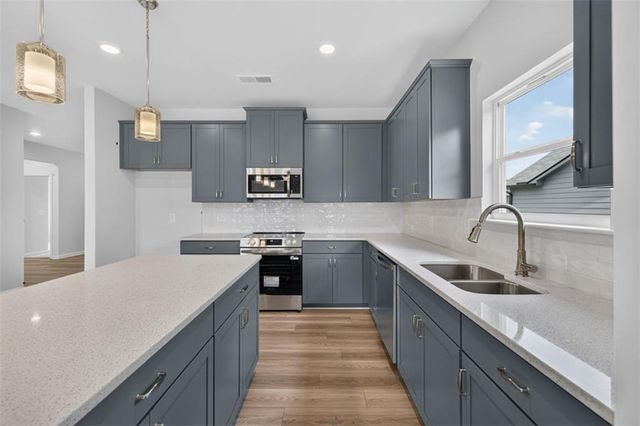 103 Summerfield Place Drive, Carrollton, GA 30117