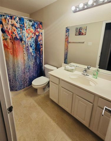 10444 Hideaway Trail, Fort Worth, TX 76131