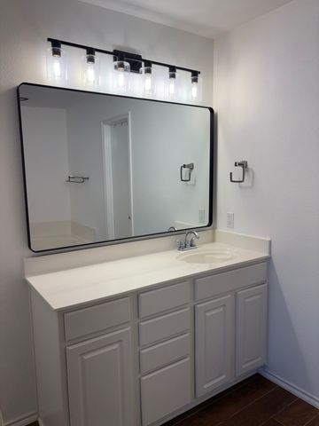 10444 Hideaway Trail, Fort Worth, TX 76131