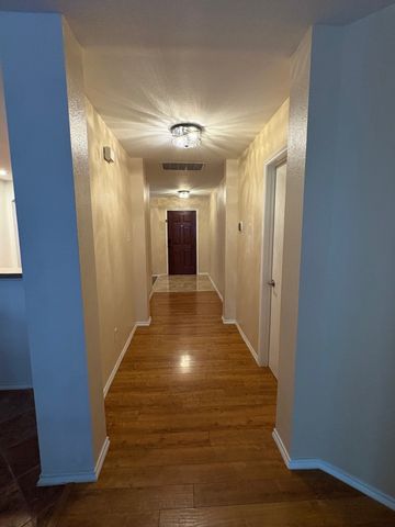 10444 Hideaway Trail, Fort Worth, TX 76131