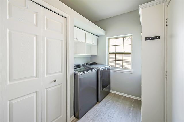 5920 Quebec Avenue, Ann Arbor, MI 48103