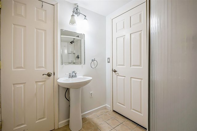 5920 Quebec Avenue, Ann Arbor, MI 48103