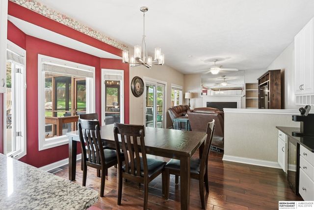 4019 N 164th Circle, Omaha, NE 68116