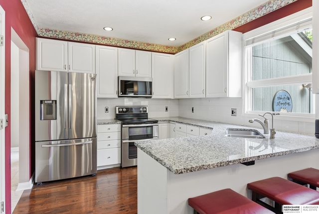 4019 N 164th Circle, Omaha, NE 68116