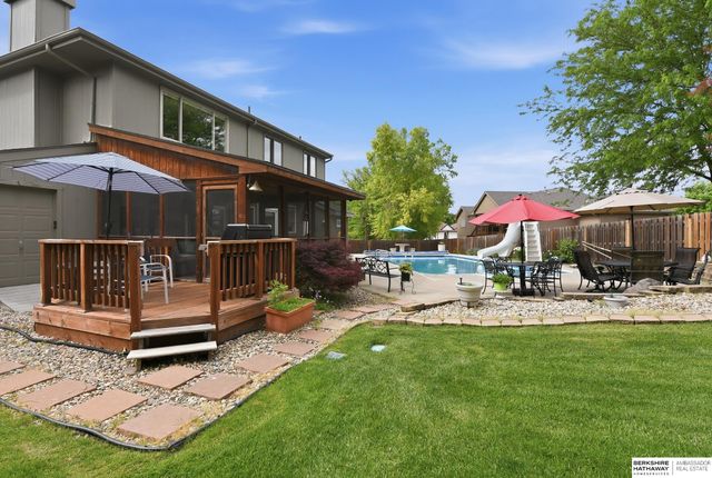 4019 N 164th Circle, Omaha, NE 68116