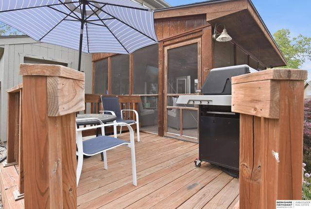 4019 N 164th Circle, Omaha, NE 68116