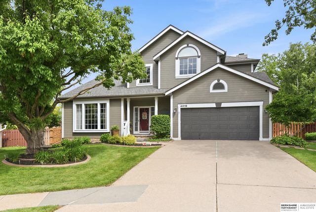 4019 N 164th Circle, Omaha, NE 68116