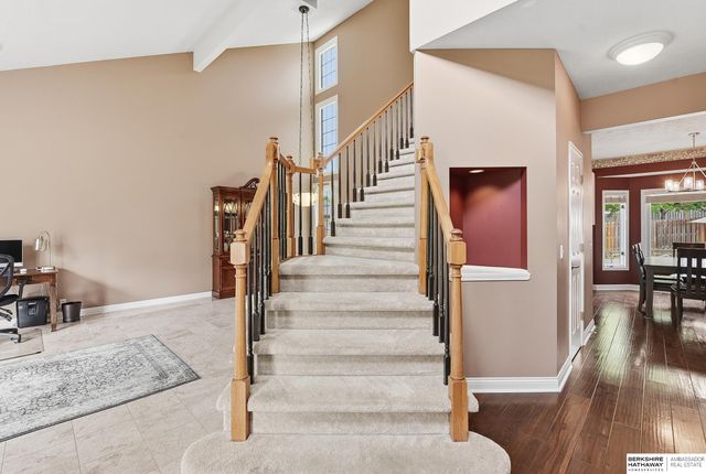 4019 N 164th Circle, Omaha, NE 68116