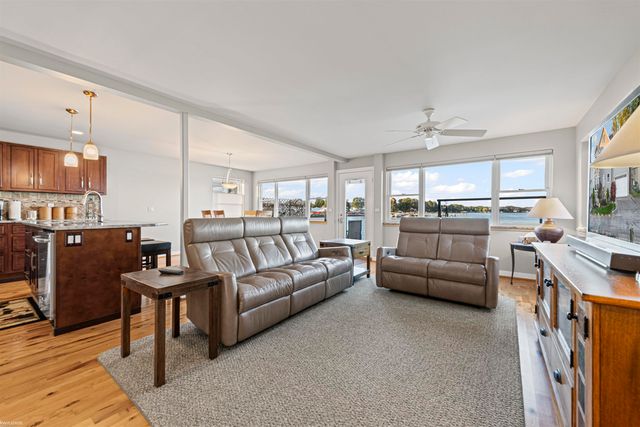 50740 Base Street, New Baltimore, MI 48047