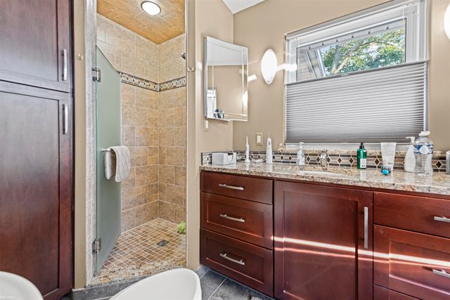 50740 Base Street, New Baltimore, MI 48047