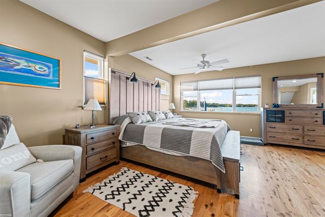 50740 Base Street, New Baltimore, MI 48047