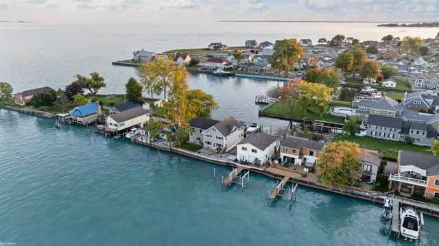 50740 Base Street, New Baltimore, MI 48047