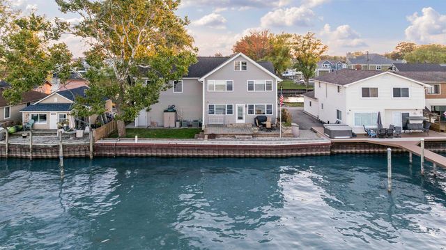 50740 Base Street, New Baltimore, MI 48047